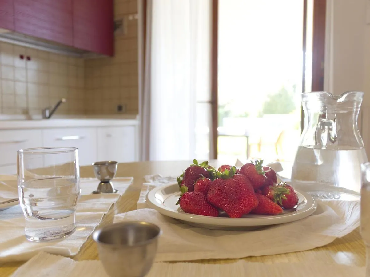 Apartamento Appartamenti Le Rasole Garda