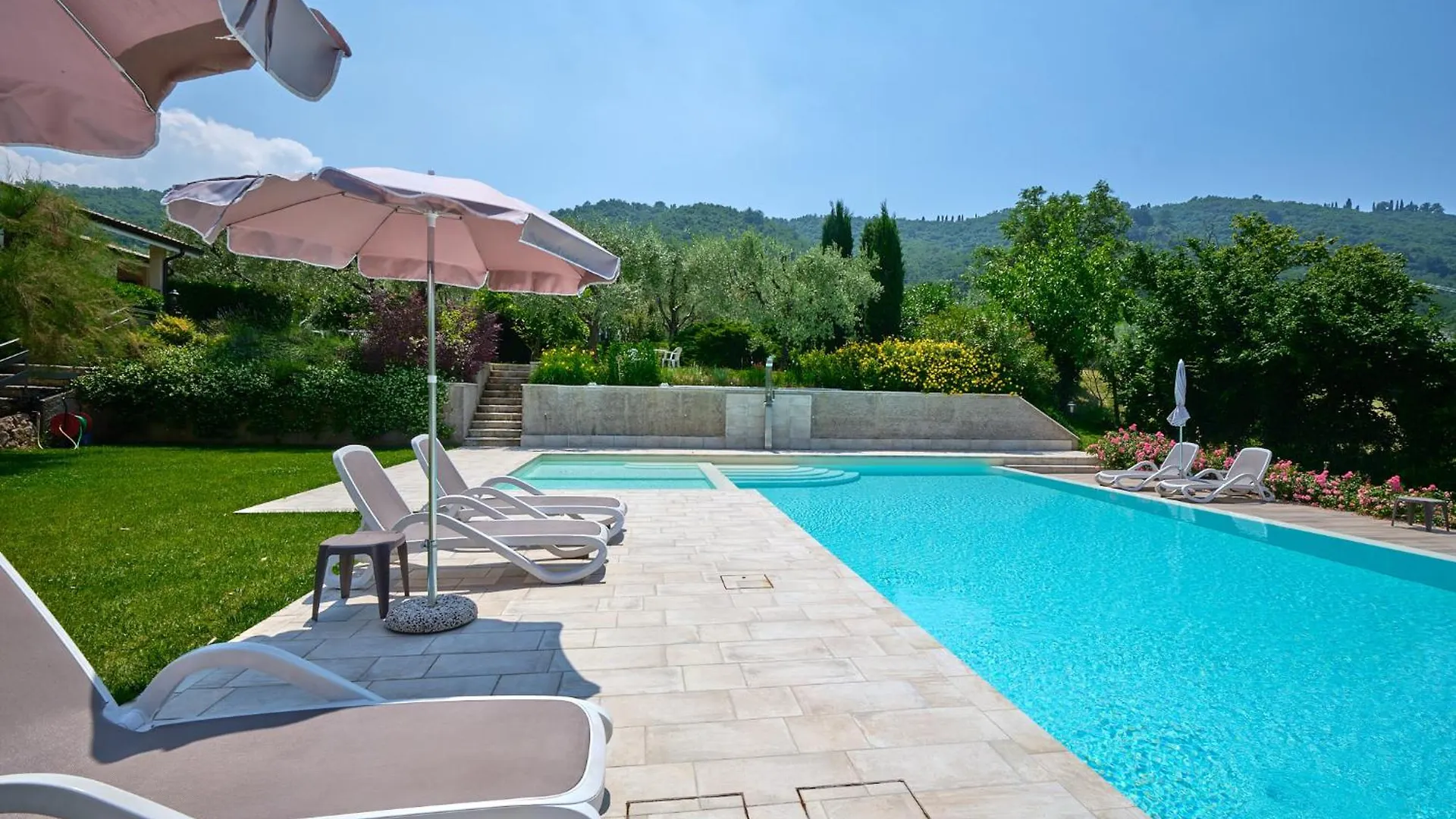 Appartamenti Le Rasole Garde 0*,