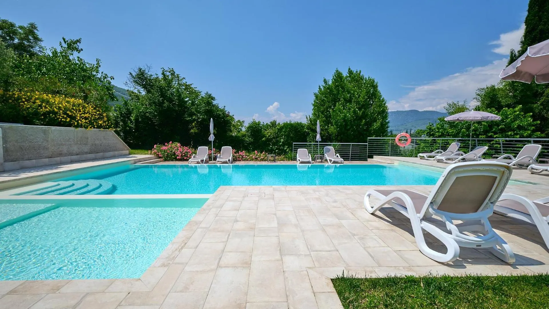 Appartamenti Le Rasole Garde Appartement