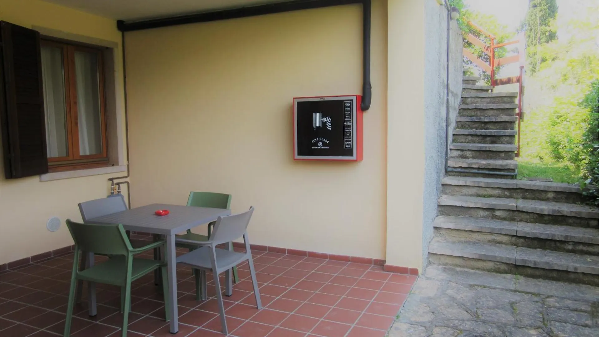 Apartment Appartamenti Le Rasole Garda
