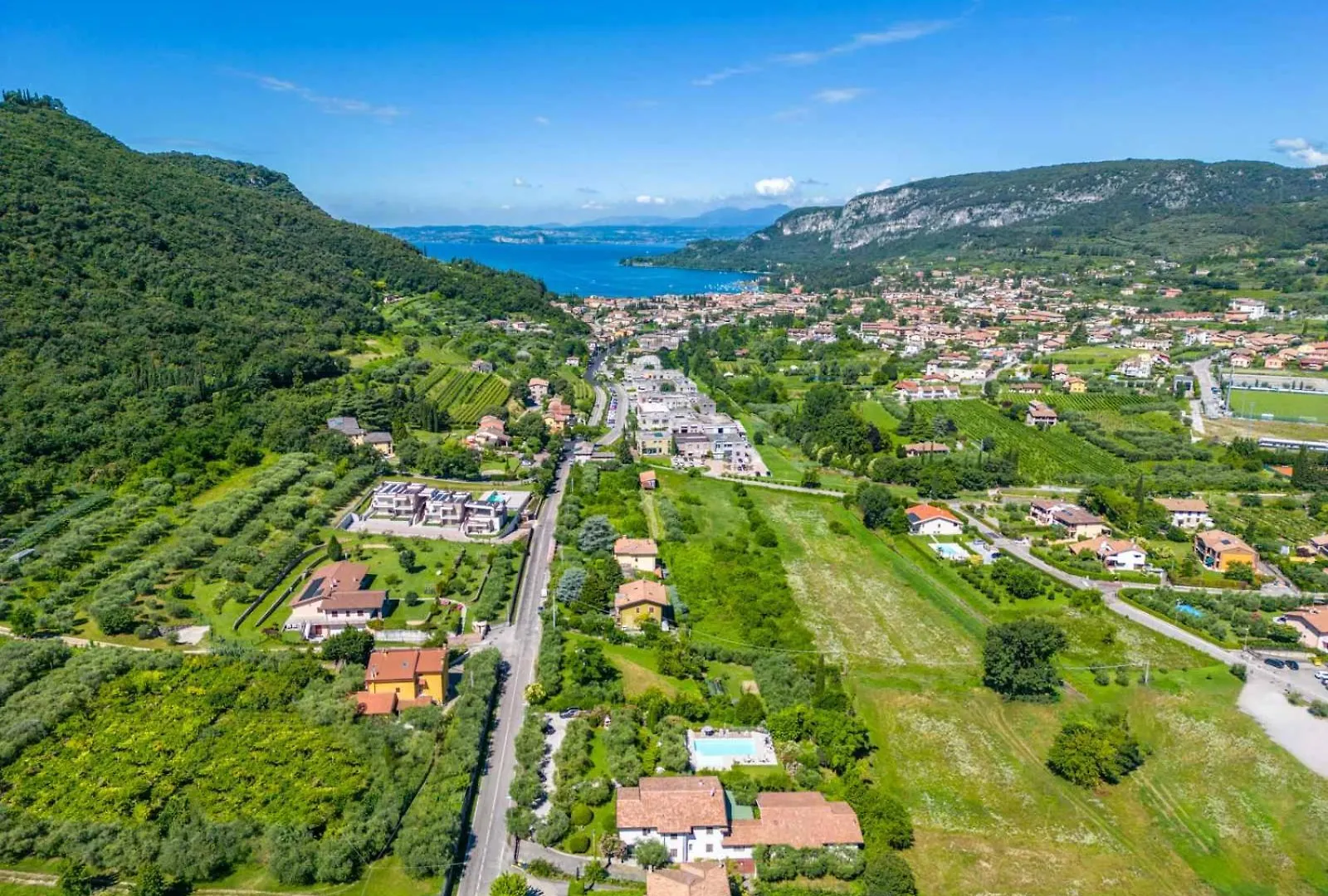Apartment Appartamenti Le Rasole Garda  Italy